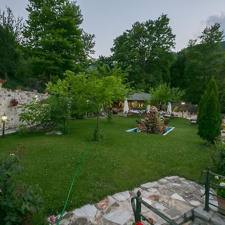Neromylos Nikísiani Екстериор снимка